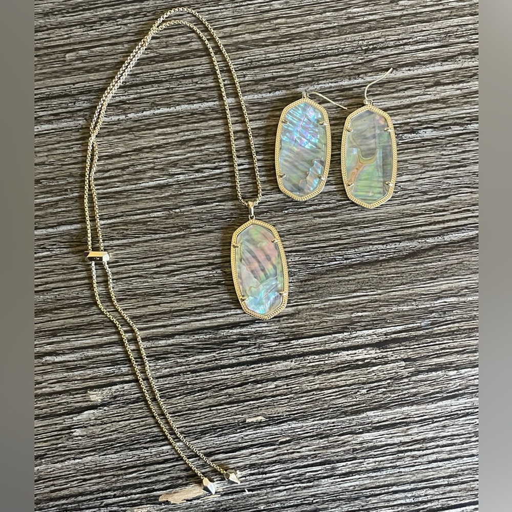 Kendra Scott Danielle & Reid Iridescent Abalone Set